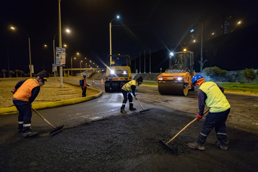 MUNICIPALIDAD DE LIMA MEJORA CASI 6 KM DE PISTAS EN LA COSTA VERDE DESDE SAN MIGUEL HASTA MIRAFLORES